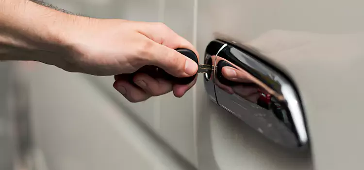 Why Choose Our Auto Locksmith Team in Cambridge, MA?