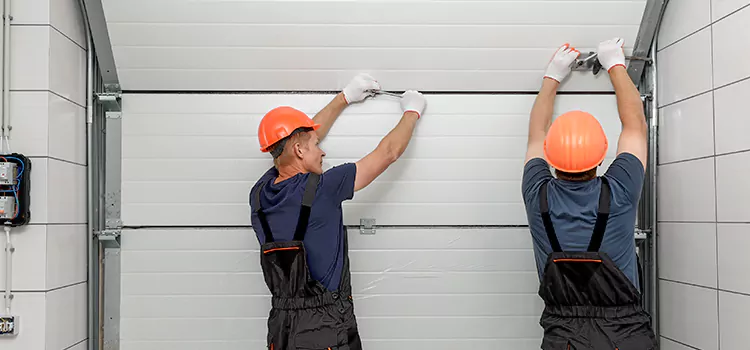 Choose Us for Your Garage Door Needs in Cambridge